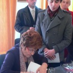 Maria Moisoiu a trecut pe sub furcile caudine - Lansarea cărții ,,Videoclipe” apărută la Editura Agata