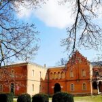 Castelul Cantacuzino-Pașcanu – Waldenburg din Lilieci