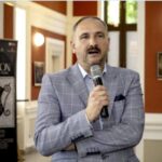 Comentariu literar la poezia ”Avem o țară” compusă în stil și manieră literar-folclorică după Radu Gyr