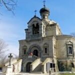 Biserica Sfinții Ierarhi Nicolae și Alexandru din Roznov