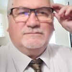 RĂZVAN  DUCAN: ”Visez și scriu cu o frică permanentă de timp, de a nu putea să-l umplu așa cum vreau, cu consistențe”