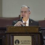 Zborul cosmic al lui Dumitru-Dorin Prunariu omagiat la Academia Română