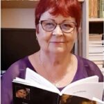 ANA  ARDELEANU: - ”Poetul trebuie să caute cititorul, iar cititorul trebuie să caute poetul cu adevărat înzestrat”